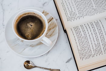 cangkir, kopi, terbuka, buku, putih, tidak ada, meja, santai, waktu, buku yang dibuka, kafe