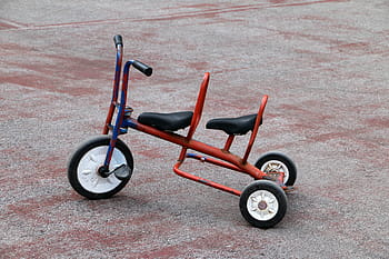 tříkolka, kolo, sport, děti, hračky, dětství, hřiště, vozidlo, cyklistika, pedály, řídítka