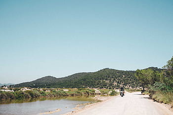 mladý, motocyklista, kopcovitý, silnice, Sluneční svit, 25-30 let, dobrodružství, kolo, zelená, kopec, krajina