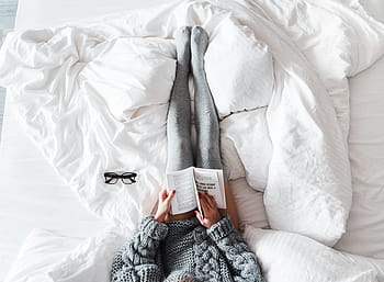wanita membaca, buku, tempat tidur, sendirian, musim gugur, kamar tidur, santai, dingin, gadis, rumah, belajar