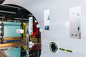 pameran luar angkasa, minimal, minimalis, putih, pameran, luar angkasa, astronot, masa depan