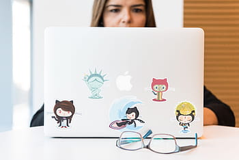 web, developer, working, coder, coding, programmer, github, laptop, macbook, computer, woman