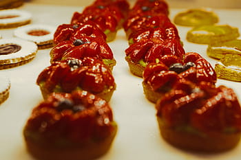 strawberries, tarts, fruits, dessert, sweets, treats, baking, food