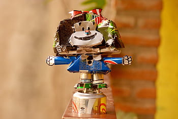 mafalda, robot, recyklovat, postava, kov, barvitý, recyklace